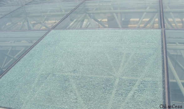 耐力板采光頂破壞的因素 耐力板采光頂破壞的因素