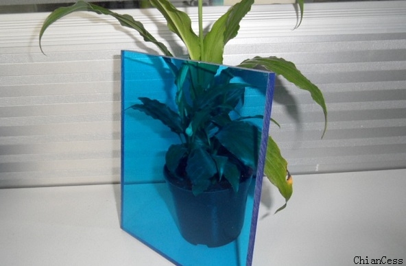 ���{(l��n)ɫ������չʾ�D