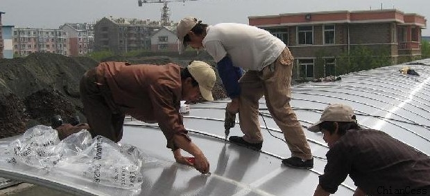 �����������ʩ������ֱ��ʹ���ݽz�̶����������尲�b�����F��չʾ�D